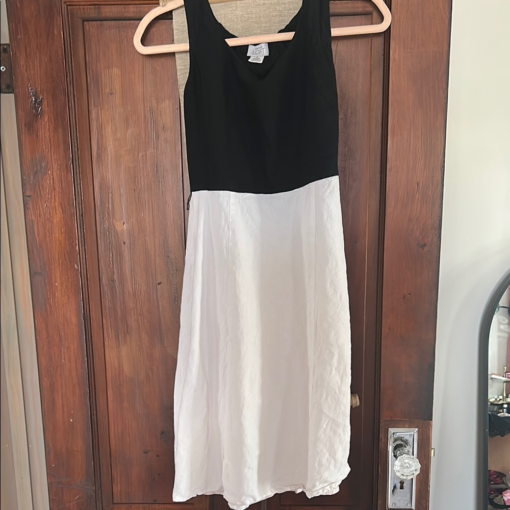 LOFT Black and White Sleeveless Midi Sundress